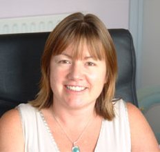 Dr Karen  Hackwell  (f)